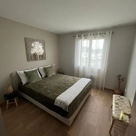 Holiday home La City, 3 Chambres Jusqu'a 6 Pers A 15min De Pau Artiguelouve