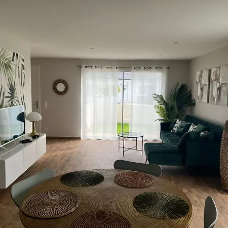 La City, 3 Chambres Jusqu'a 6 Pers A 15min De Pau Holiday home